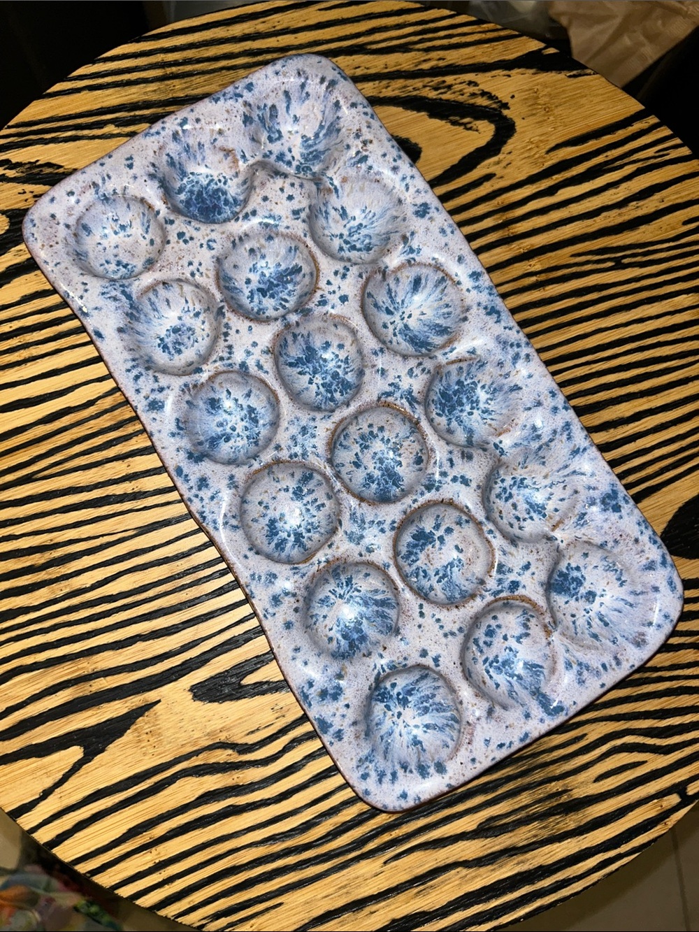 RARE!! Speckled Blue Ceramic EGG, ring, earrings trinket holder Tray